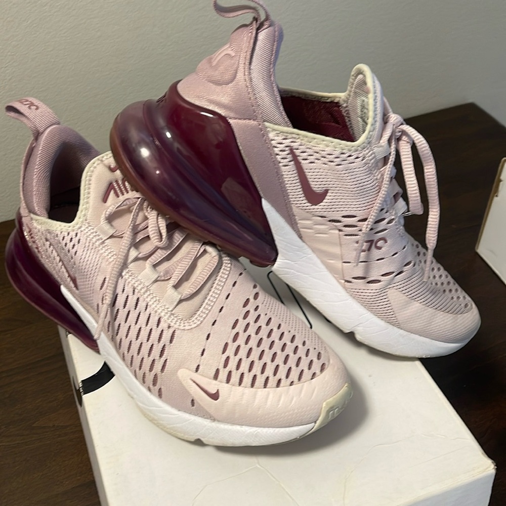 Nike